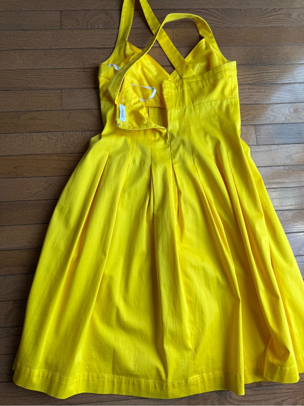 Calvin Klein Sunshine Yellow Fit & Flare Pleated Dress Size 6 - Picture 4 of 8